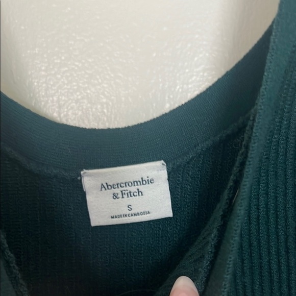 Green Ribbed Tank Top - Picture 2 of 2